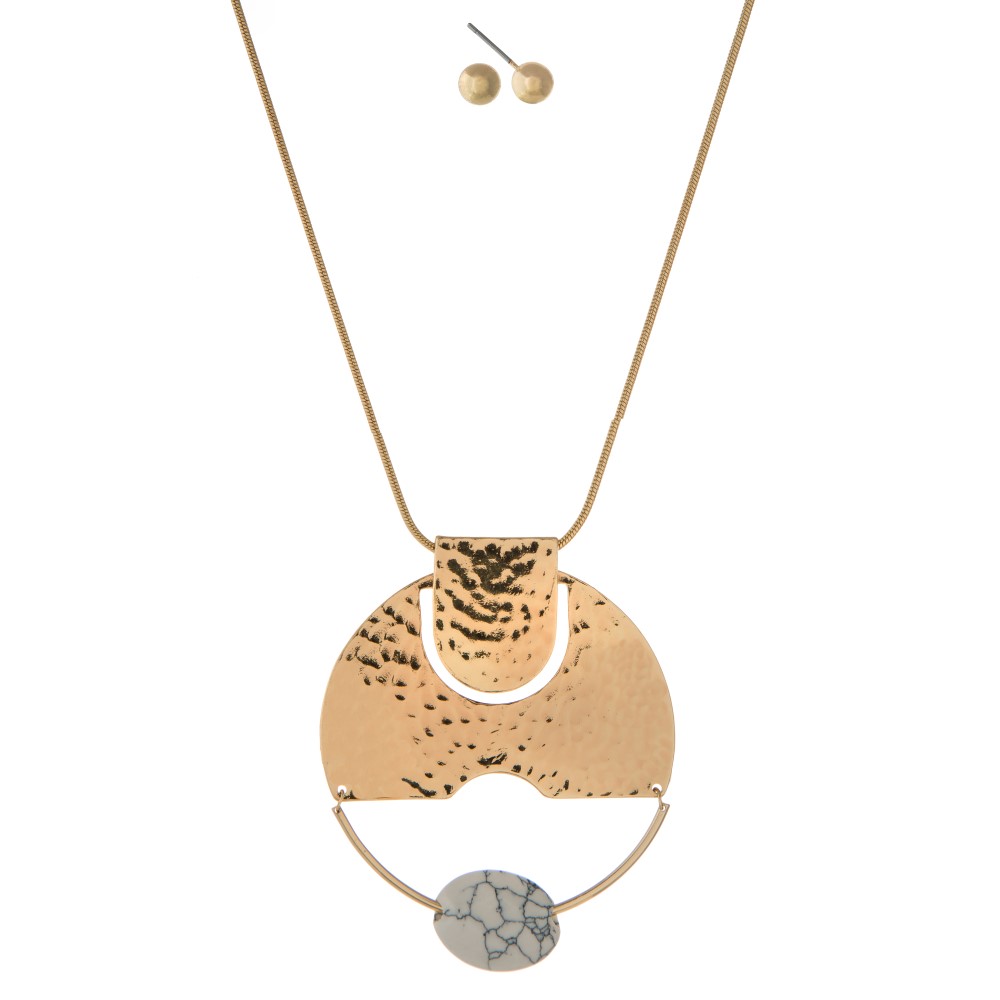 Hammered Circle Pendant Necklace Set