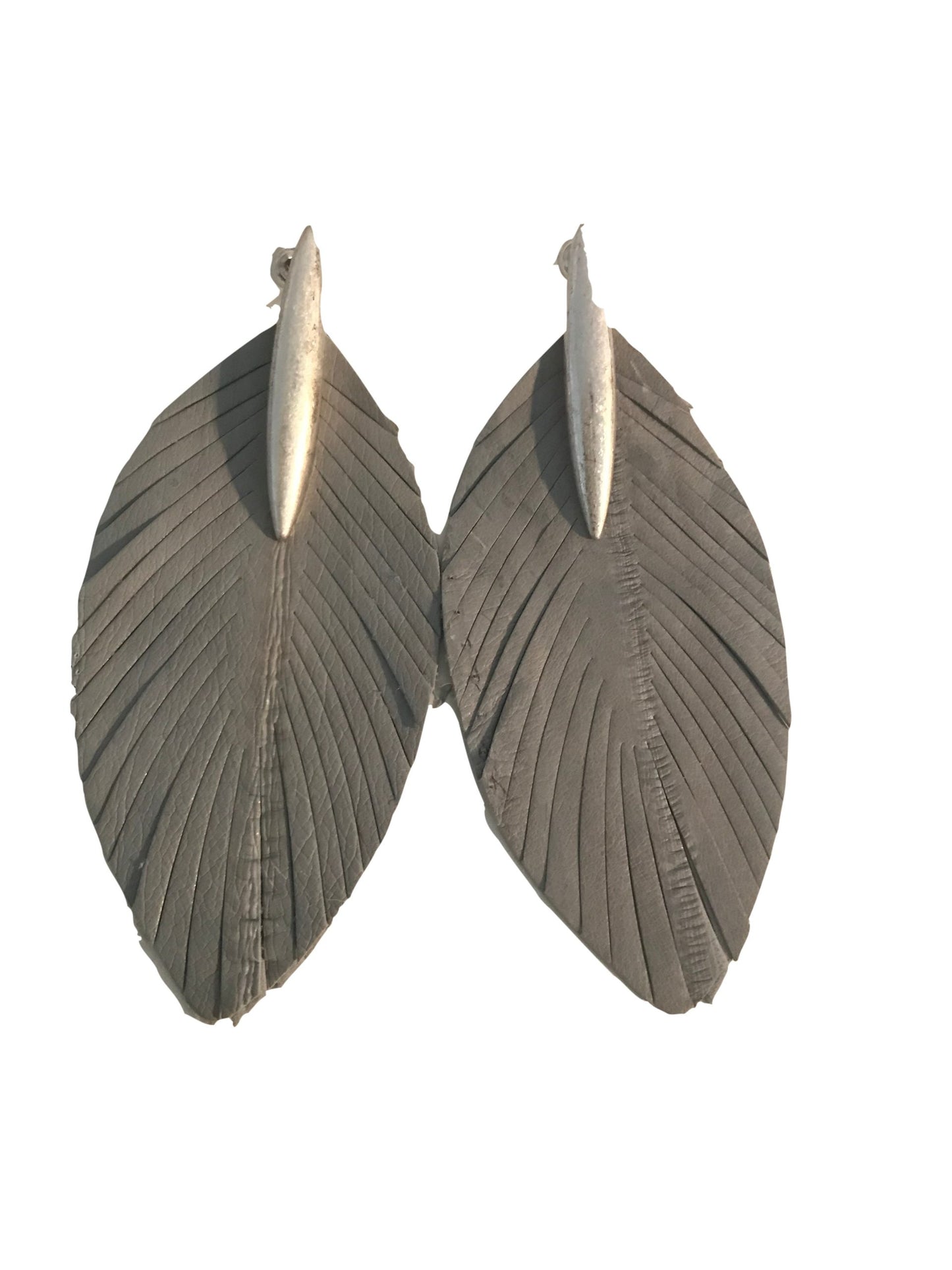 Tell Your Tale Gray Earrings